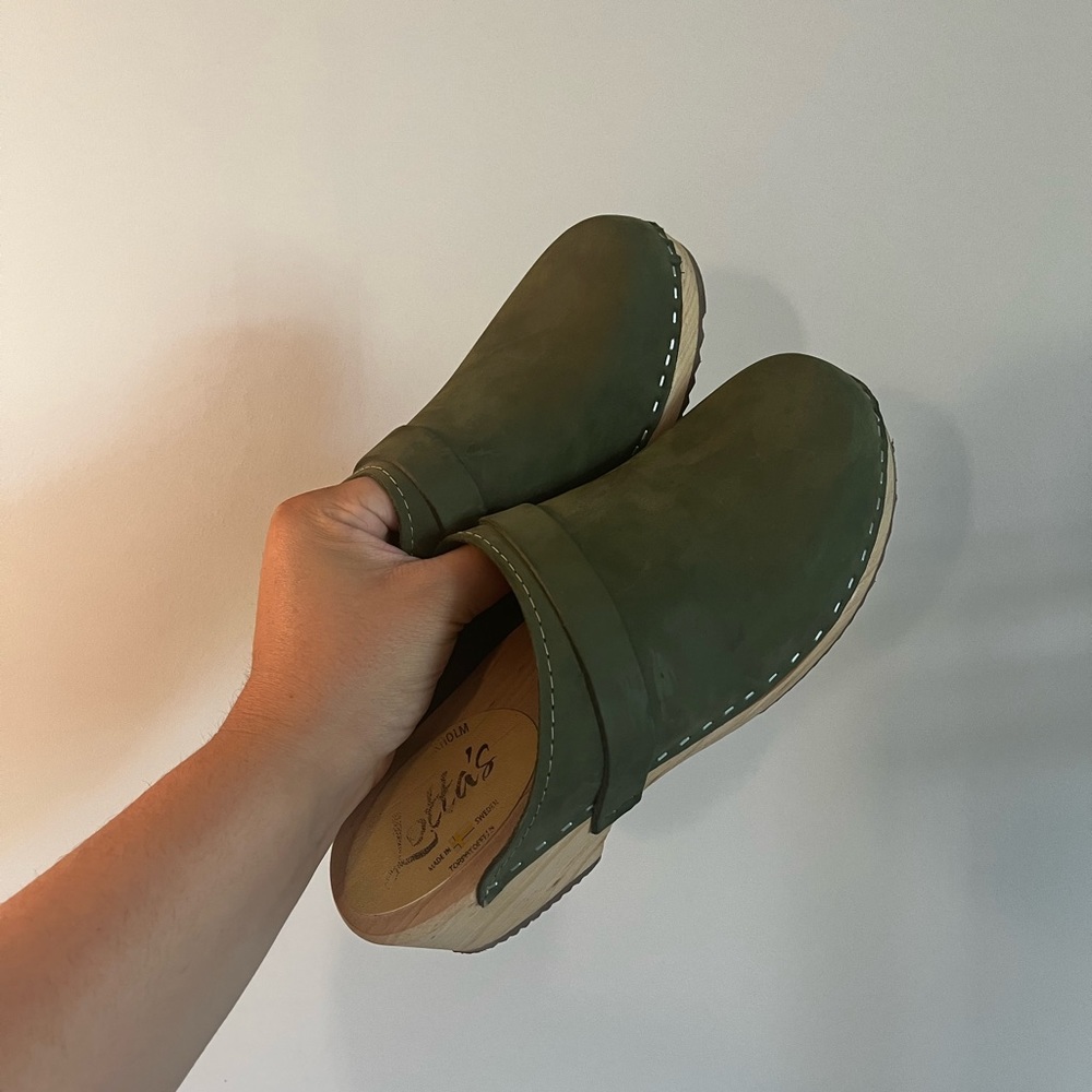 Lotta from Stockholm clogs